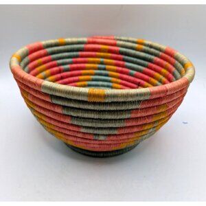 Handcrafted Natural Fiber Decorative Guacamayas Bowl w Basket Geometric 11 x 6
